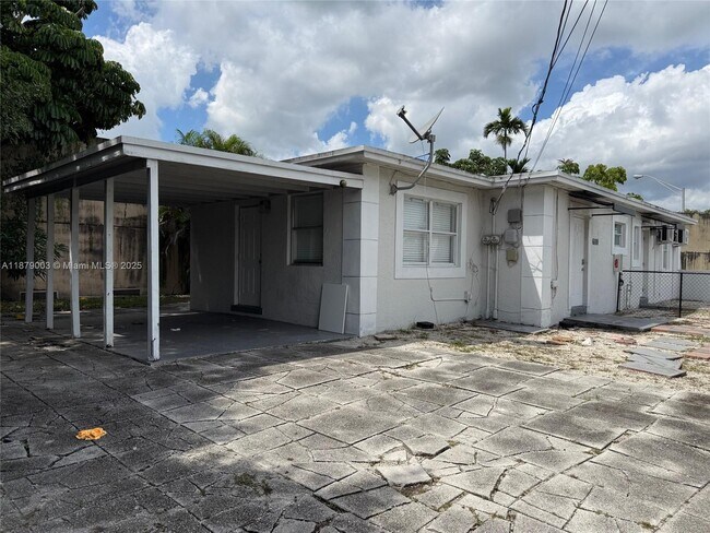 Building Photo - 600 NW 116th Terrace