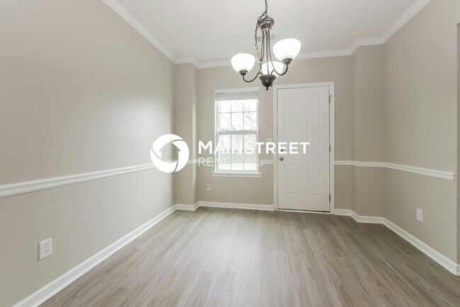 Foto del edificio - 3 Bedroom Pet-Friendly Home in McDonough, GA with Main Street Renewal