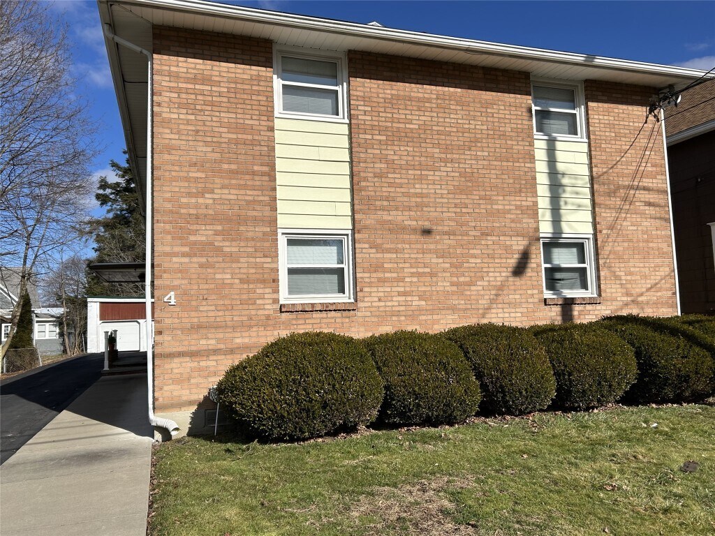 4 Aldrich Ave Unit 3, Binghamton, NY 13903 Room for Rent in