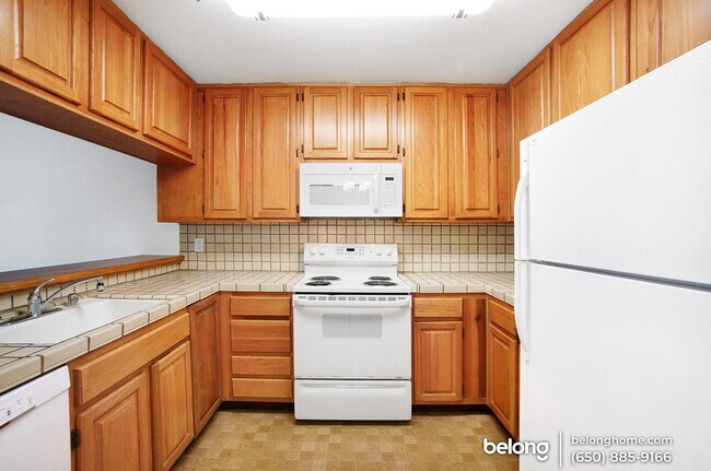 Foto del edificio - 35 W 20th Ave