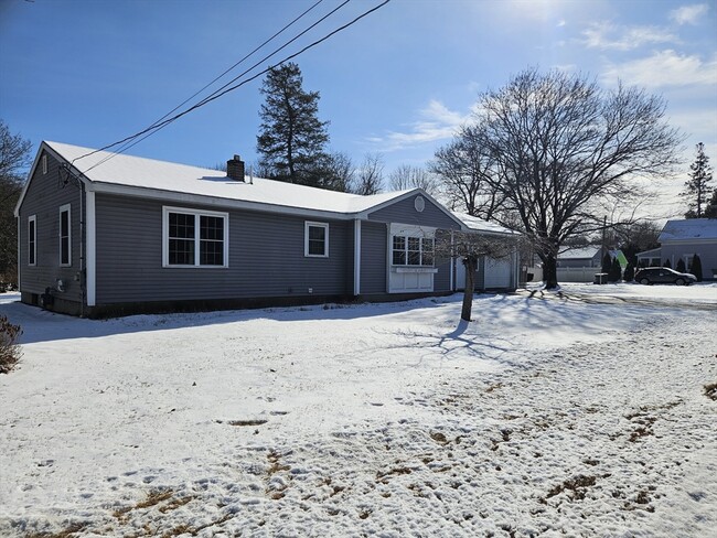 Foto del edificio - 347 Hartford Ave