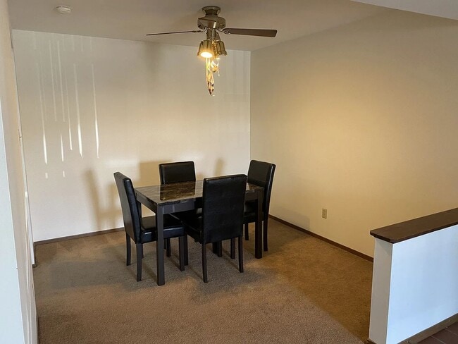 Building Photo - 1531 Springlet Ct