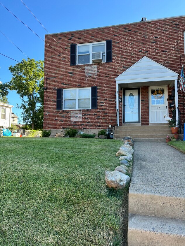 157 Burmont Rd Unit 2, Drexel Hill, PA 19026 157 Burmont Rd Drexel