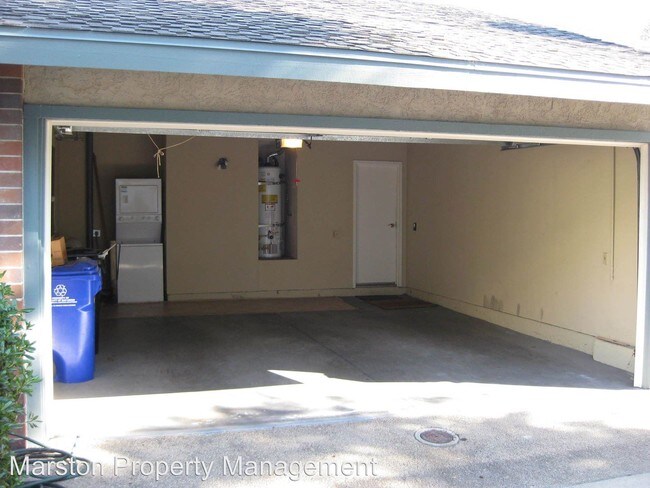 Foto del edificio - 3317 Caminito Gandara