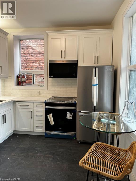 Photo du bâtiment - 307 Barton St E