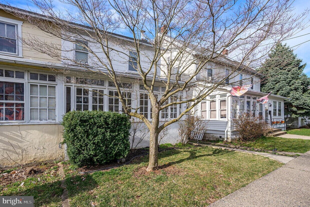 50 E 3rd St, Lansdale, PA 19446 House Rental in Lansdale, PA