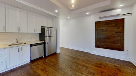 Kitchen - 135 Earl Pl
