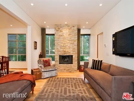 Foto del edificio - 3 br, 4 bath House - 8459 Ridpath Dr