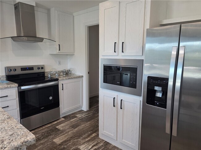 Foto del edificio - 7 Birch Blvd