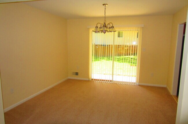 Building Photo - Coming Soon - Fabulous Detached Home in Robinson HS Pyramid!!