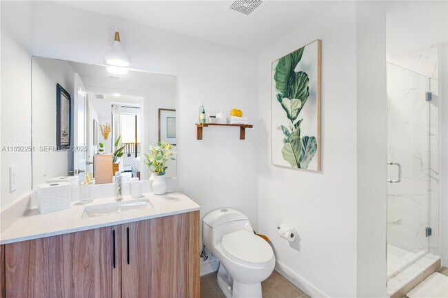 Photo - 525 N Ocean Blvd Apartment