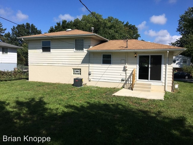 Building Photo - 5069 Norcrest Dr