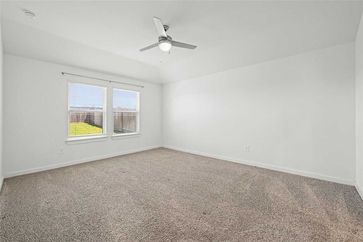Building Photo - 14254 Black Cyn Ln