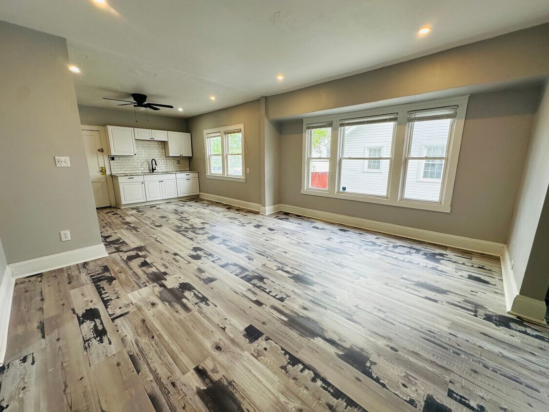 Foto principal - 4014 Cypress Ave