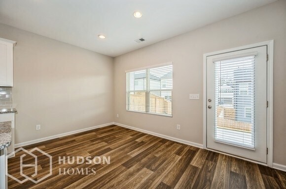 Foto del edificio - NEW CONSTRUCTION NOW AVAILABLE! - 361 Wins...