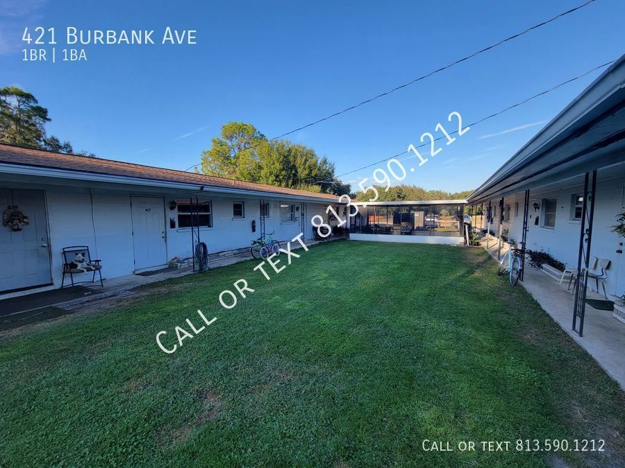 Primary Photo - 421 Burbank Ave