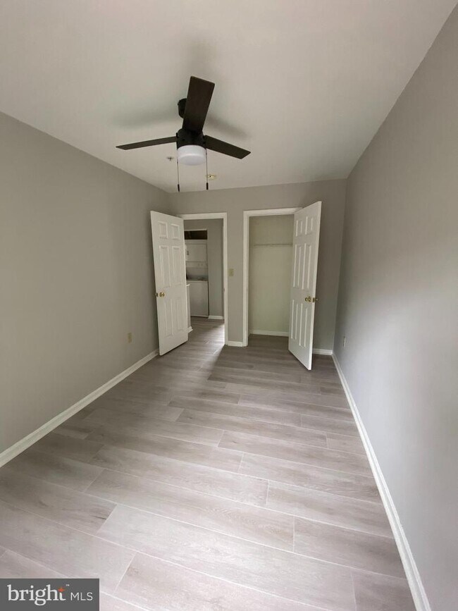 Foto del edificio - 824 10th St NE