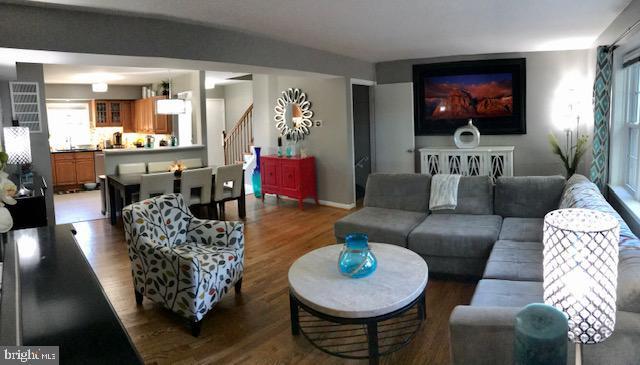 Foto principal - 7749 Tiverton Dr