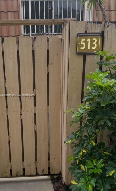 Foto del edificio - 513 Green Springs Pl