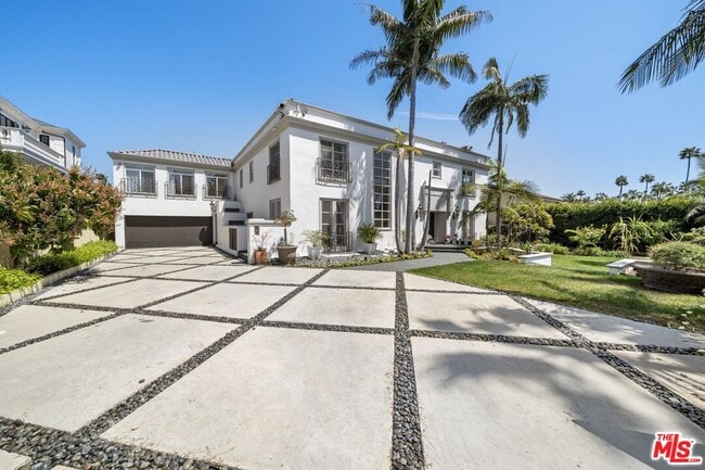 Foto del edificio - 910 N Crescent Dr