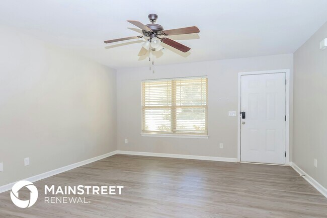 Building Photo - 128 Pristine Dr