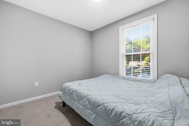 Foto del edificio - 17624 Lindstrom Ct