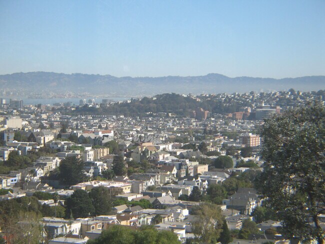 Foto del edificio - 525 Duncan St