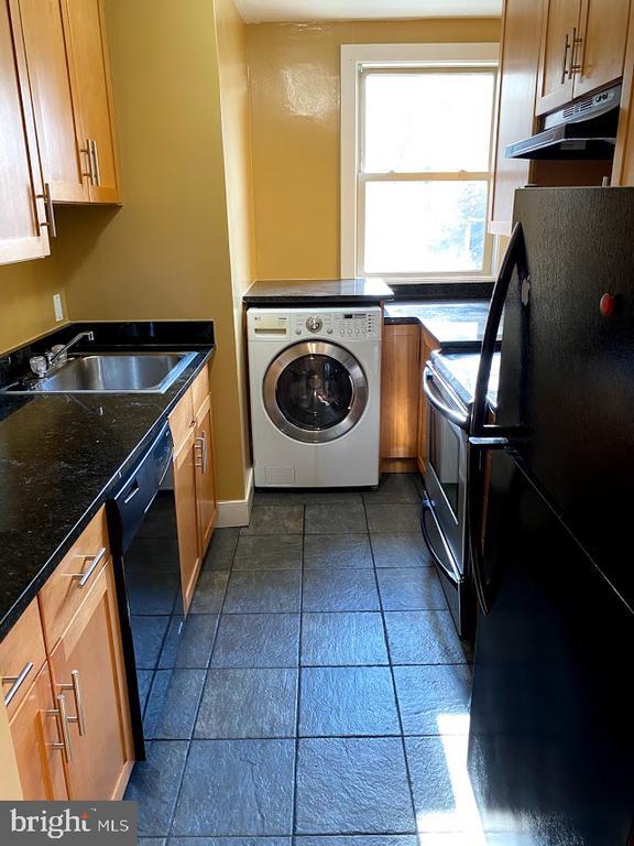 Foto del edificio - 2838 Hartford St SE