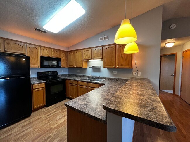 Foto del edificio - Adorable 2 Bedroom 2 Bath unit in the heart of North Liberty, IA!