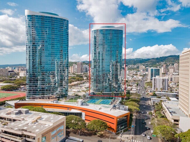 Building Photo - 1296 Kapiolani Blvd