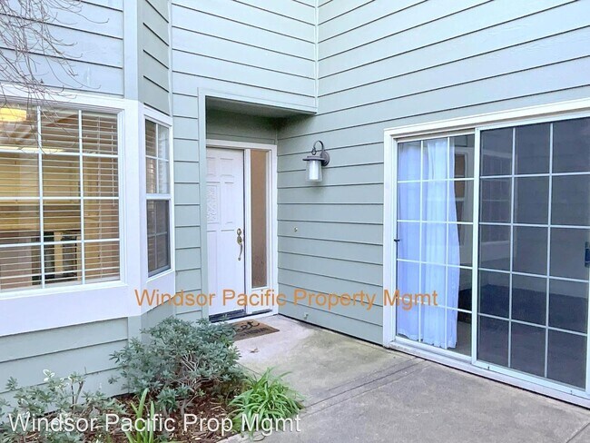 Foto del edificio - 3 br, 3 bath House - 1848 Stratton Circle