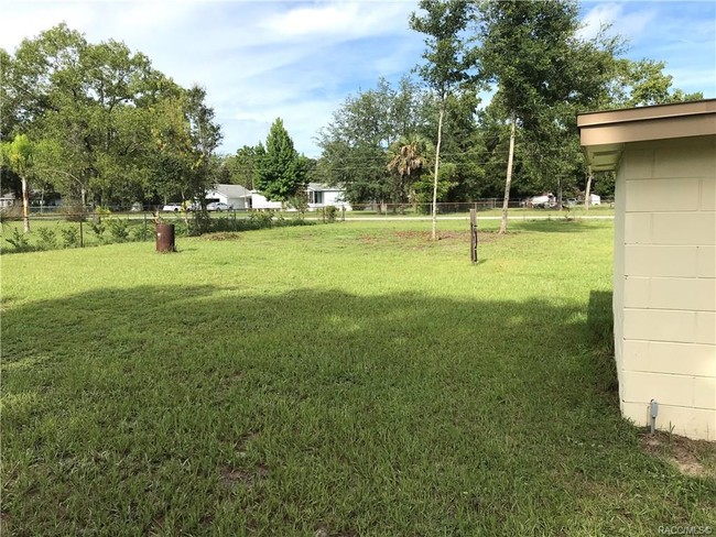 5311 s bob white dr, homosassa, fl 34446 - house for rent