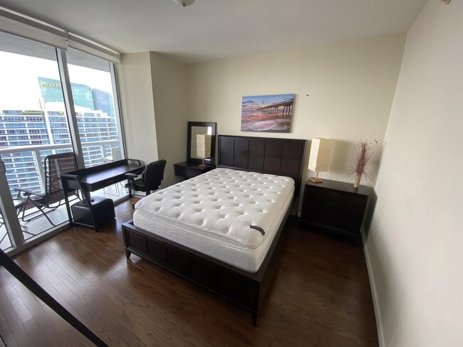 Photo - 465 Brickell Ave (Miami, FL) Townhome