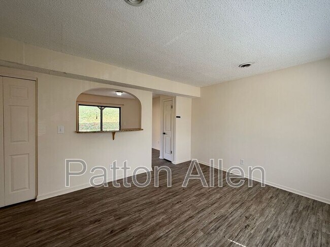 Foto del edificio - 23 Dawnwood Cir