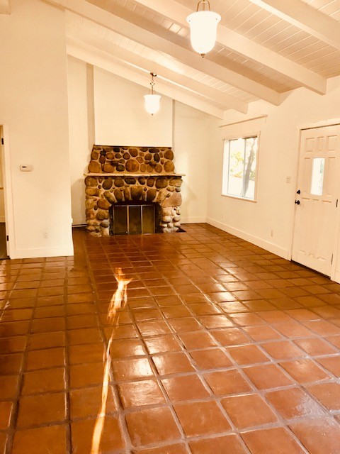 Living Room - 1977 Coldwater Canyon Dr