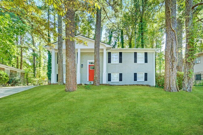 Foto del edificio - 2922 Carriage Ln
