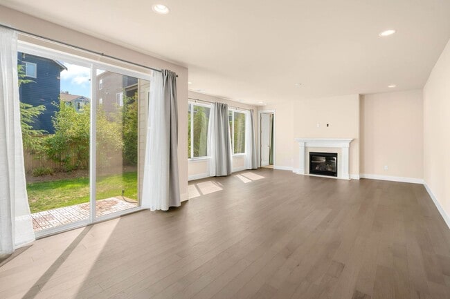 Building Photo - Rare Find – Luxury 6-Bedroom Home with Two...