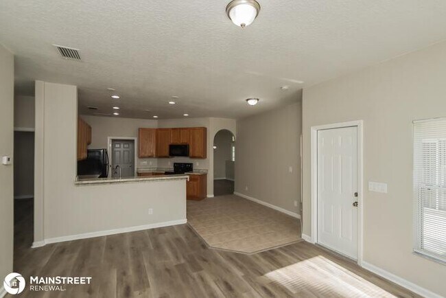 Foto del edificio - 202 Shalimar Ave, Palm Bay, FL 32907