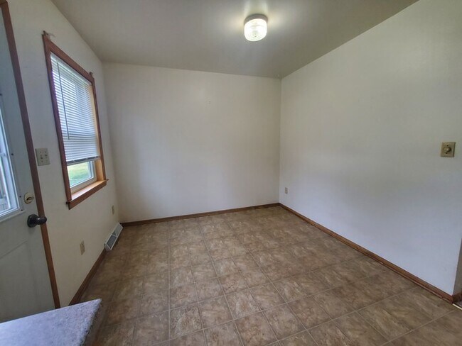 Foto del edificio - 1602 S 14th St