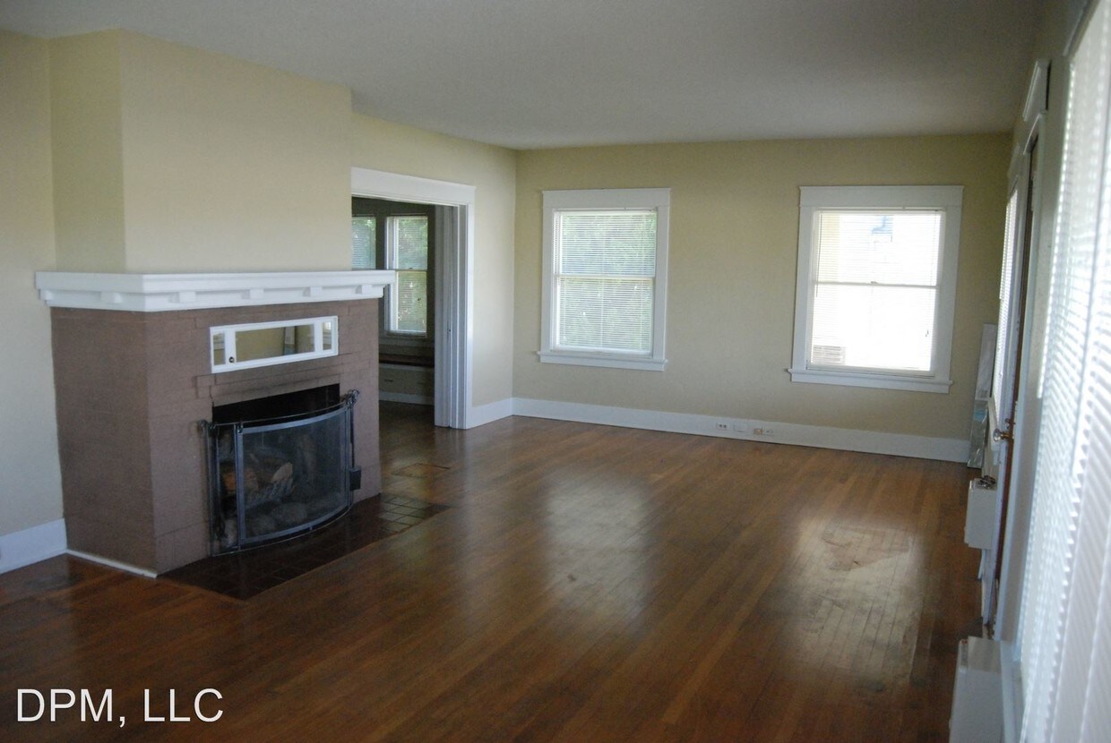 1109 S 96th Ave, Yakima, WA 98908 Condo for Rent in Yakima, WA