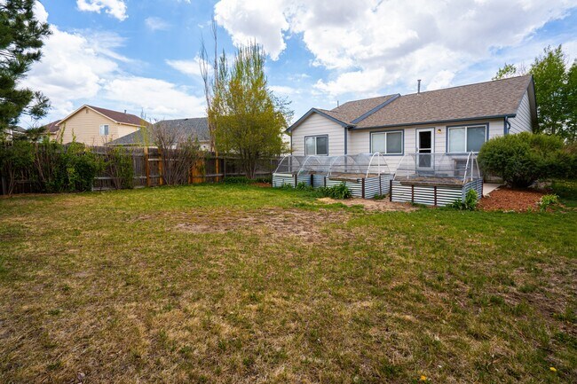 Building Photo - 5704 Huerfano Dr