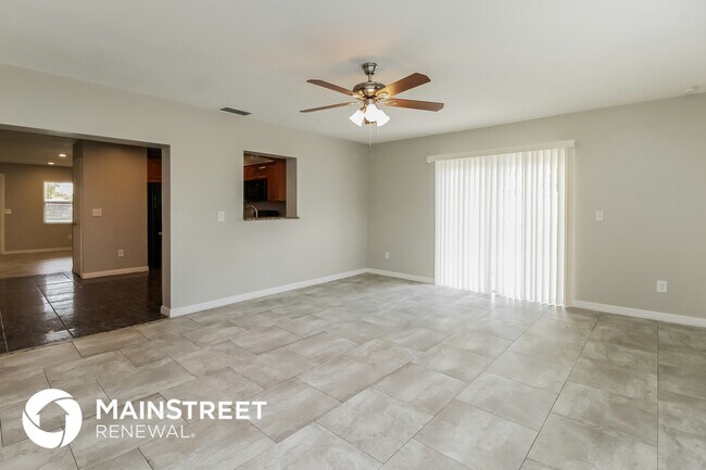 Foto del edificio - 125 Yale Dr