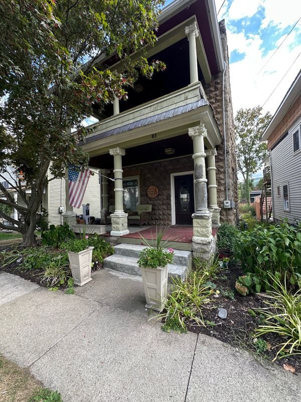 Foto del edificio - 83 Shethar St