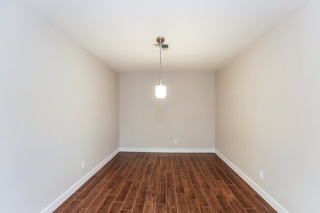 Foto del edificio - 746 E Huber St