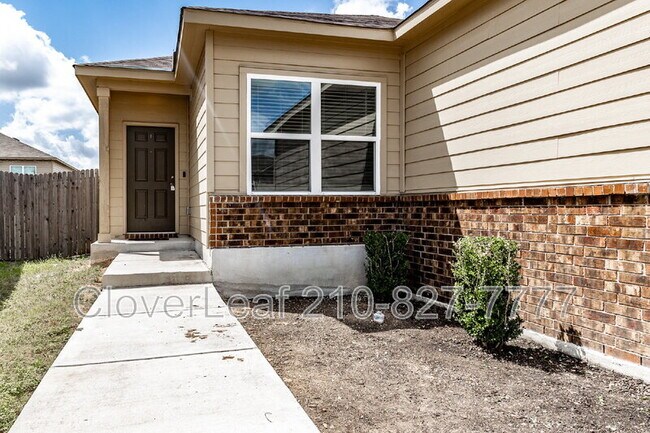 Building Photo - 13040 Heathers Sun