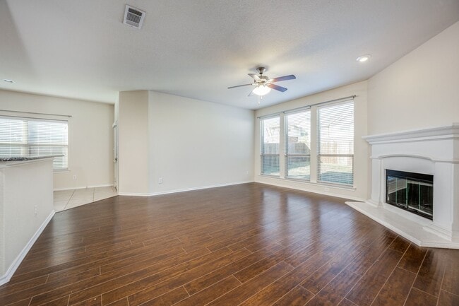 Building Photo - 4604 Shagbark Dr