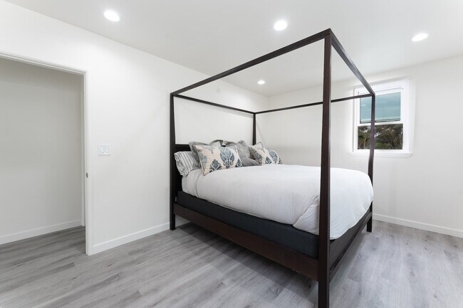 Foto del edificio - 211 Cypress St