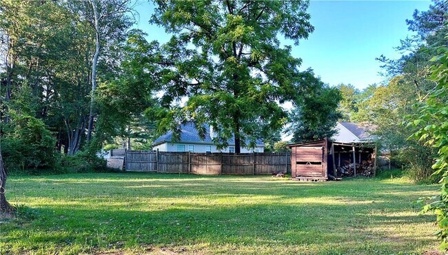 Building Photo - 4835 Browns Bridge Rd