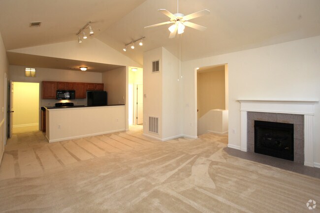 Foto del edificio - Robinhood Court Apartments and Villas