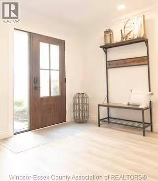 Building Photo - 850 Point Pelee Dr